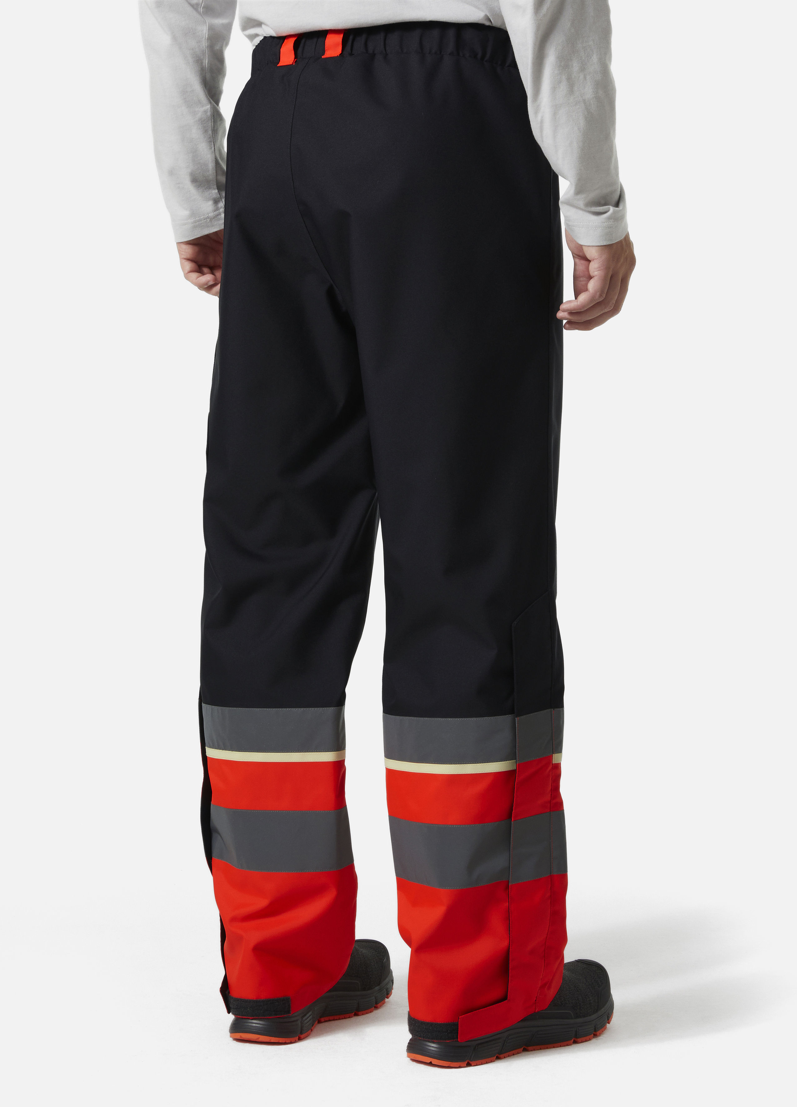 UC-ME SHELL PANT CL1